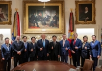  [이우탁의 인사이트] 트럼프는 왜 주한미군을 손대려 할까