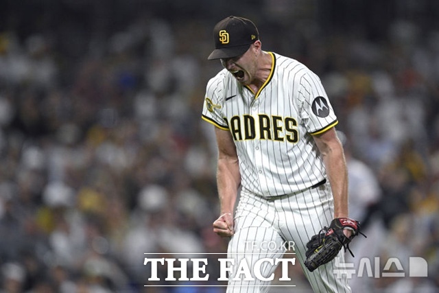 이번 시즌 사이영상 후보로 거론되고 있는 샌디에이고 닉 피베타가 20일(한국시간) 샌프란시스코전에서 6이닝 1실점으로 막은 뒤 포효하며 마운드를 내려가고 있다. /샌디에이고=AP.뉴시스