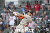  [속보]이정후, '생일 자축' 97일 만에 홈런 ‘폭발’