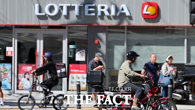 롯데GRS가 운영하는 버거 프랜차이즈 롯데리아가 동남아와 미국 등에 진출하고 있다. /뉴시스