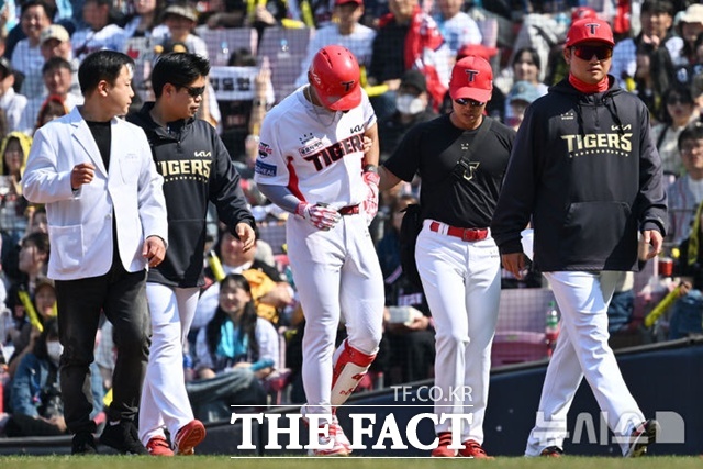 KIA 침몰의 겉으로 드러난 가장 큰 원인은 주포 김도영의 부상이다. 하지만 그 이전에 선수들의 시즌 준비가 잘 됐는지 돌이켜 봐야 한다. /뉴시스