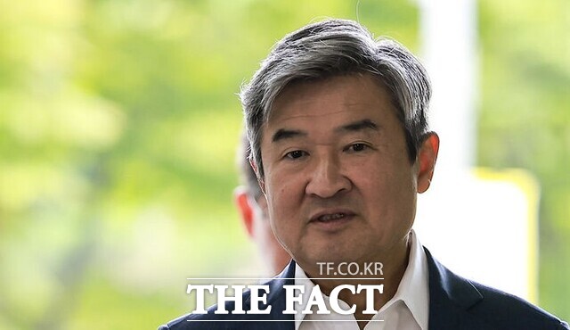 조태용 전 국가정보원장(사건 당시 국가안보실장)이 29일 오전 서울 서초구 채상병특검 사무실에 출석하고 있다. /뉴시스