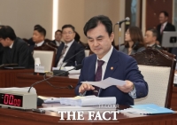  [2025 국감] 전작권 '회복' 표현 두고 공방…안규백 