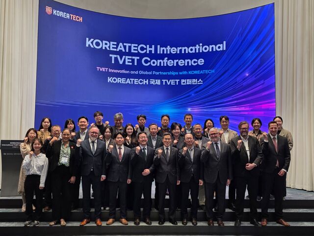 한국기술교육대는 24일 서울 드래곤시티 랑데부홀에서 2025 국제 직업교육훈련(TVET) 콘퍼런스를 개최했다. / 한기대