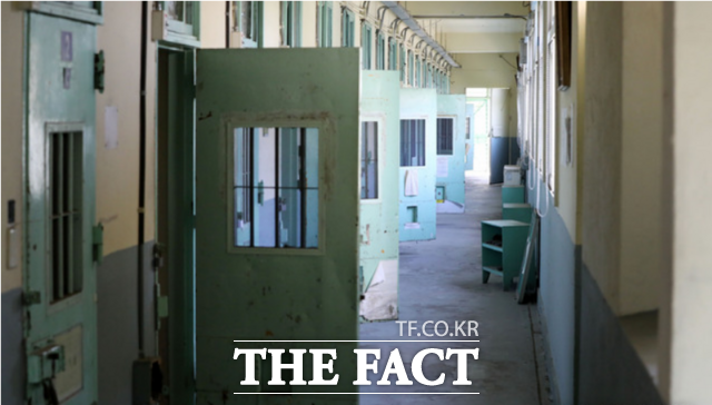 교정시설 수용자들이 인권 침해를 주장하며 국가인권위원회에 제기한 진정 건수가 최근 3년간 1만3000건을 넘어섰다. 사진은 기사 내용과 직접적인 관련이 없음./뉴시스