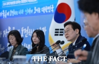  李 대통령, 한국핵융합에너지연구원 시찰…미래 에너지원 '열공'