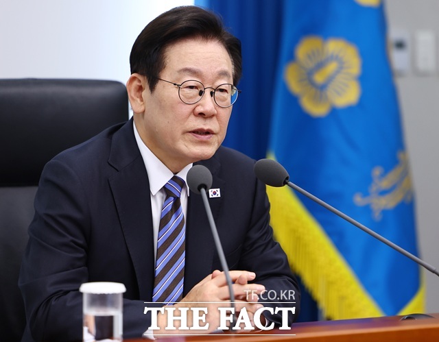 이재명 대통령이 13일 서울 용산 대통령실 청사에서 열린 수석보좌관회의에서 발언하고 있다. /뉴시스