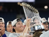  오타니의 네번째 MVP, 메이저리그의 도전과 숙제다 [황덕준의 크로스오버]