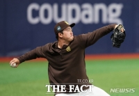  예방주사 맞은 대표팀 투수진, WBC 본선 누가 승선할까…류현진 유영찬에 고우석도 물망