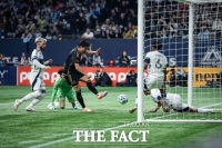  '집념의 멀티골' 손흥민, 아쉬운 PS '실축'...MLS컵 PO西  결승진출 '실패'