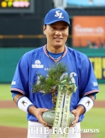  골든글러브, 이런 일도 있었다…44년 역사에 얽힌 '사연' [김대호의 핵심체크]