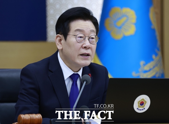 이재명 대통령이 16일 오전 세종시 정부세종청사에서 주재한 제54회 국무회의에서 발언하고 있다. /뉴시스