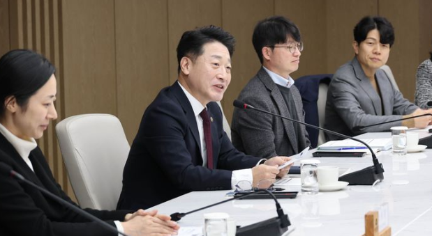 기후에너지환경부는 관계부처 합동 제4차 국가 기후위기 적응대책이 대통령 직속 2050탄소중립녹색성장위원회에서 최종 의결됨에 따라 이를 23일 발표했다. / 기후부