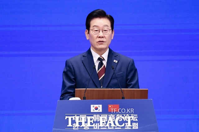 이재명 대통령은 5일(현지시간) 시진핑 중국 국가주석과 정상회담에서