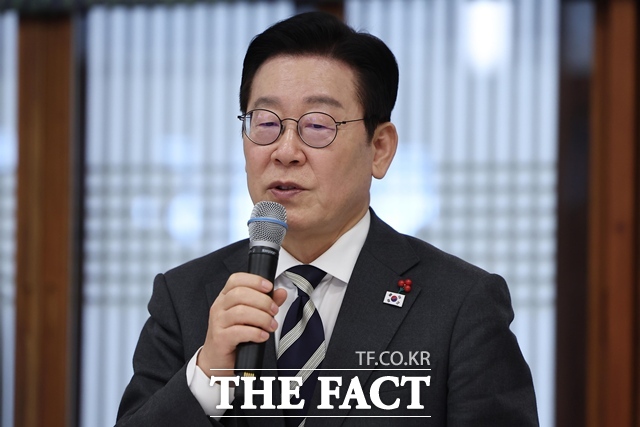 이재명 대통령이 16일 오후 청와대 상춘재에서 열린 정당 지도부 초청 오찬에서 발언하고 있다. /뉴시스