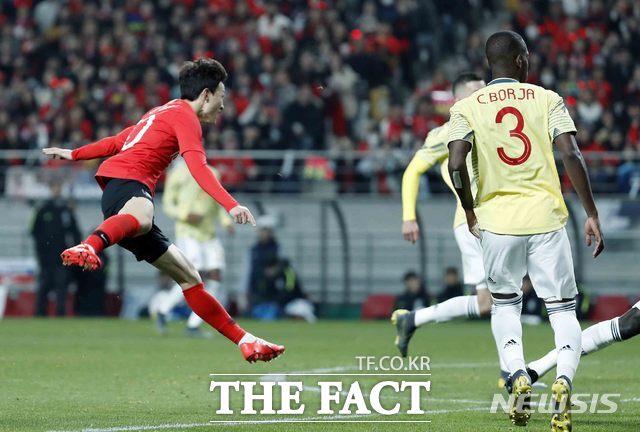 축구는 야구와 가장 크게 비교되는 종목이다. 축구는 스피드, 야구는 힘을 필요로 하는 스포츠다. /뉴시스