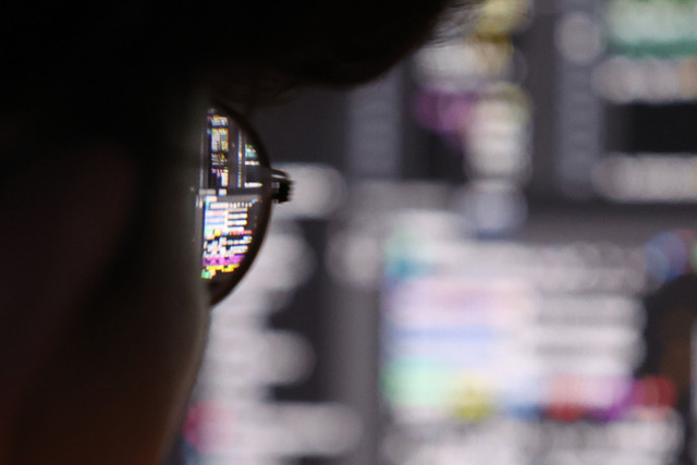 산업통상부는 산업기술·국가핵심기술 보유기관을 대상으로 기술보호 전문컨설팅과 보안설비 구축 지원사업을 공고한다고 11일 밝혔다. 사진은 지난해 12월 1일 서울 강남구 코엑스 그랜드볼룸에서 열린 제1회 인공지능 해킹방어