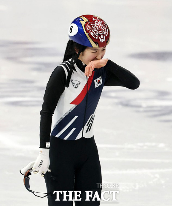 아쉬워하는 김길리