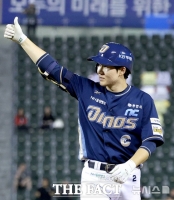  보이지 않는 손, ‘리더의 역할’…팀마다 고참 영입 경쟁 [김대호의 야구생각]