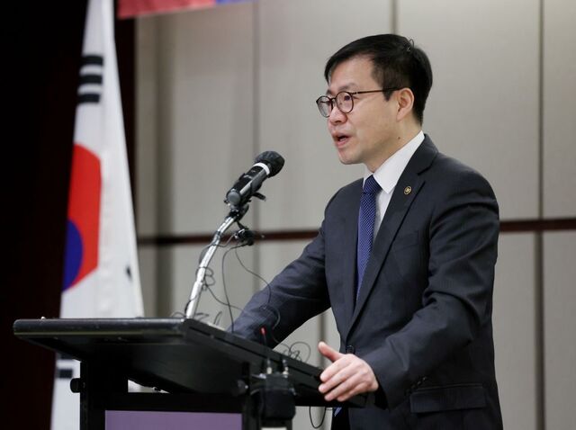 여한구 산업통상부 통상교섭본부장은 13일(현지시각) 미국 무역대표부(USTR)가 주최한 핵심광물 통상장관 화상회의에 참석했다. 사진은 지난 12일 서울 용산구 그랜드 하얏트 서울에서 열린 주한미국상공회의소 간담회에 참석한 여 본부장. / 뉴시스