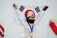  감동을 안긴 ‘불굴의 金’ 최가온, '17세 신화'의 대관식 [박순규의 창]