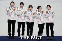  [동계올림픽] 여자 쇼트트랙 3000m 계주 7번째 金…'세계 최강' 재확인