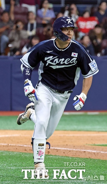 송성문은 메이저리그 계약을 맺은 뒤부터 국가대표 출전에 미온적인 자세를 보였다. 부상을 이유로 출전을 고사했지만 지금 정상적으로 시범경기에 나가고 있다. /뉴시스