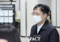  '북한 무인기' 대학원생 구속영장 심사 출석…묵묵부답