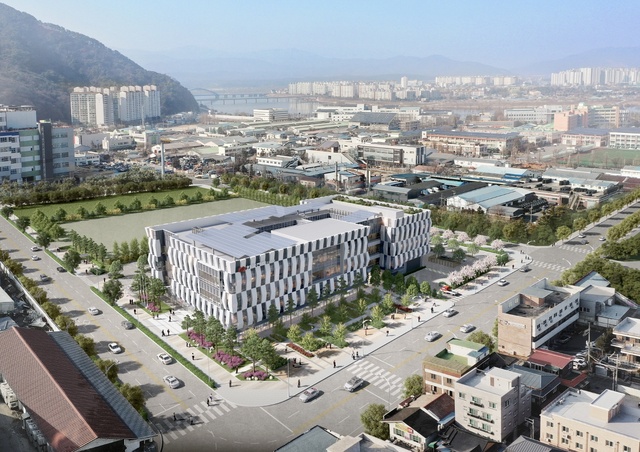 한국전력은 올해 하반기 강원 춘천시 후평동에 신축사옥 착공을 시작해 2029년 준공할 계획이라고 6일 밝혔다. / 한전