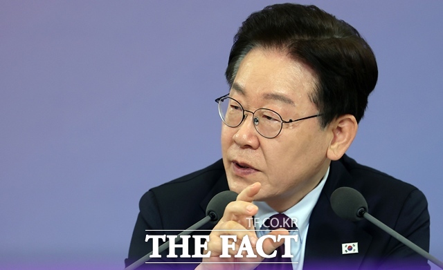 이재명 대통령이 9일 청와대에서 주재한 국민경제자문회의 제1차 전체회의에서 발언하고 있다. /뉴시스