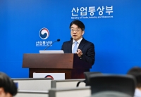  호르무즈 일부 선박 통항…수급 불확실성 여전