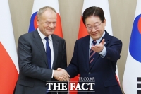  李대통령, 폴란드 총리와 정상회담…