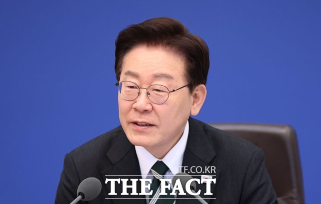 이재명 대통령은 오는 8일 라우라 페르난데스 코스타리카 대통령 취임식에 양경숙 전 더불어민주당 의원을 특사로 파견한다. 이 대통령이 4월 28일 청와대에서 주재한 제18회 국무회의 겸 제6차 비상경제점검회의에서 발언하고 있다. /뉴시스
