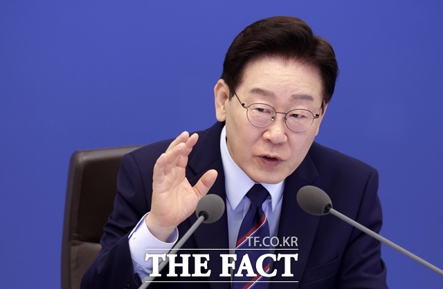 이재명 대통령이 12일 청와대에서 주재한 제21회 국무회의 겸 제8차 비상경제점검회의에서 발언하고 있다. /뉴시스