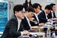  울산 찾은 김정관 산업부 장관…석유화학 M.AX 확산 강조