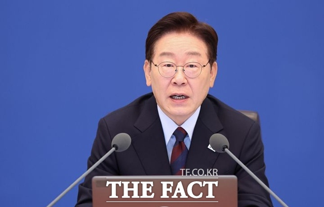 이재명 대통령이 26일 청와대에서 주재한 제23회 국무회의 겸 제10차 비상경제점검회의에서 발언하고 있다. /뉴시스