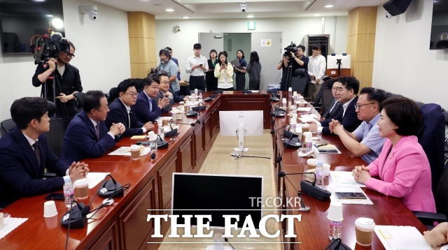 국민의힘 소장파 모임인 대안과 미래가 11일