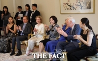  김혜경 여사, 브뤼셀서 클래식 음악인 간담회…