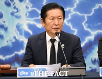  사퇴 요구받는 정청래 