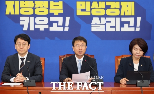 한병도 더불어민주당 원내대표가 18일 여의도 국회에서 열린 정책조정회의에서 발언하고 있다. /뉴시스