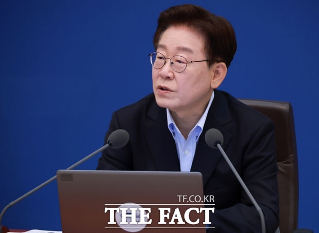 이재명 대통령이 23일 청와대에서 주재한 제27회 국무회의 겸 제12차 비상경제점검회의에서 발언하고 있다. /뉴시스