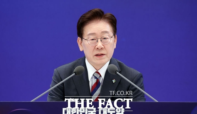 이재명 대통령이 29일 청와대 영빈관에서 열린 대한민국 대도약 3대 메가프로젝트 국민보고회에서 발언하고 있다. /뉴시스