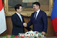  李, 후렐수흐 몽골 대통령과 정상회담…
