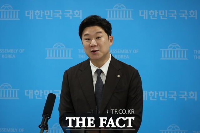 국민의힘 중앙윤리위는 7일 이른바 '부산 돌려차기' 사건 피해자 앞에서 실언 논란을 일으킨 서범수·진종오 의원에 대한 징계 절차를 개시하기로 했다. 사진은 진종오 의원. /배정한 기자