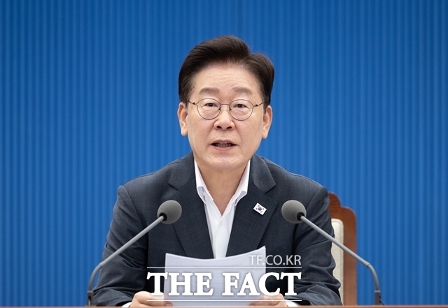 이재명 대통령이 21일 청와대에서 주재한 제1차 반부패정책협의회에서 발언하고 있다. /뉴시스
