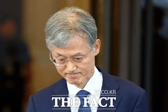 청와대에서 대법관 후보에 대한 재제청을 요구한 가운데 조희대 대법원장이