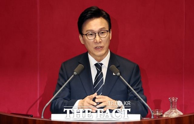 김민석 더불어민주당 대표가 7일 여의도 국회 본회의장에서 열린 제439회 국회(정기회) 제03차 본회의에서 국정에 관한 교섭단체 대표연설을 하고 있다. /뉴시스
