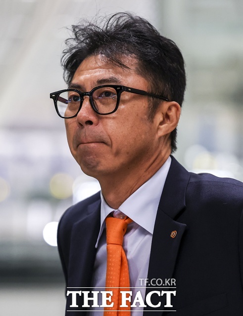손혁 한화 단장은 팀 성적 하락에 대한 책임에서 자유로울 수 없다. /뉴시스