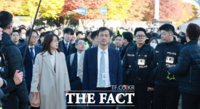  특검, 올림픽공원 '봉쇄 개표소' 진입…투표지 247만장 검증 돌입