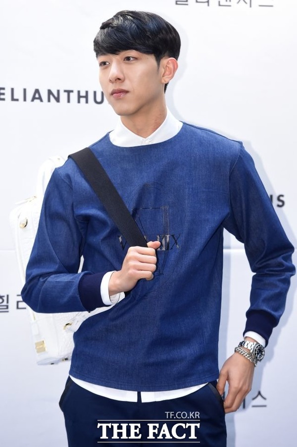 28일 그룹 씨엔블루 이정신이 '클릭스타워즈' 개인랭킹 15위를 차지했다. 이번 주 개인랭킹은 '명절에 가족에게 소개해주고 싶은 스타는?'이라는 주제로 진행됐다. /더팩트 DB